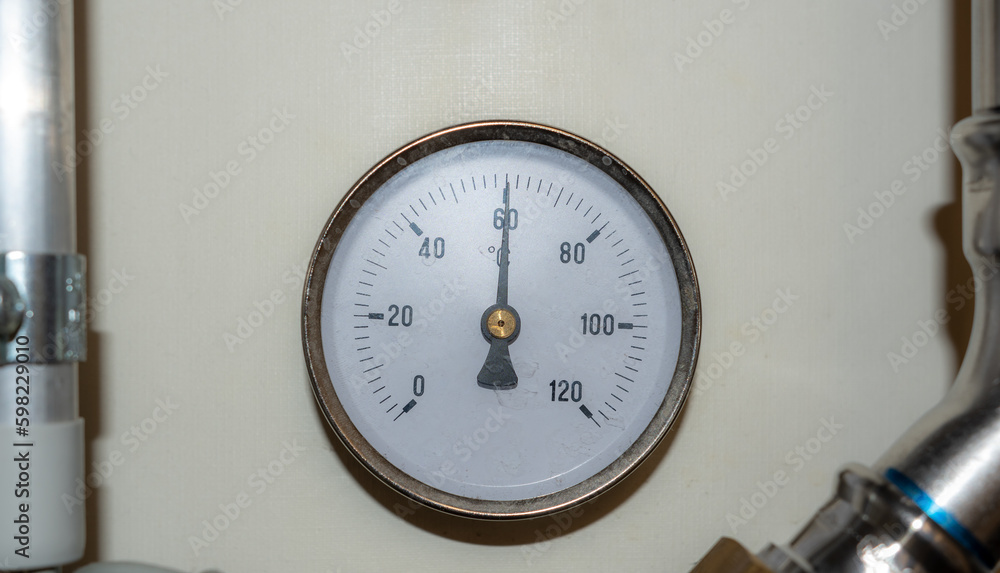 Naklejka premium Temperatur Messen - Wasser - Termometer 