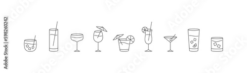 Cocktail thin line icon set. Alcohol beverage logo. Vector EPS 10