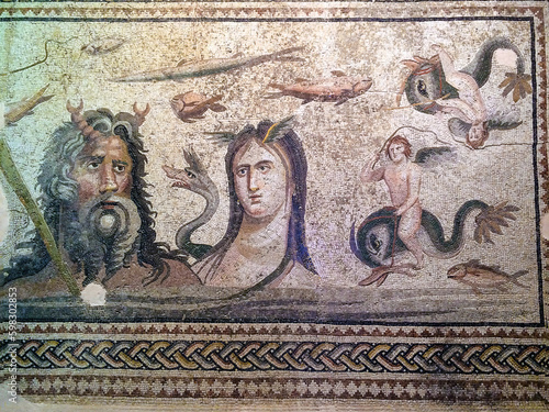 Obraz na plátně Oceanus and Tethys, a marvellous fresco of greco-roman art of hellenistic period, from the ancient city of Zeugma, dated around 1st c