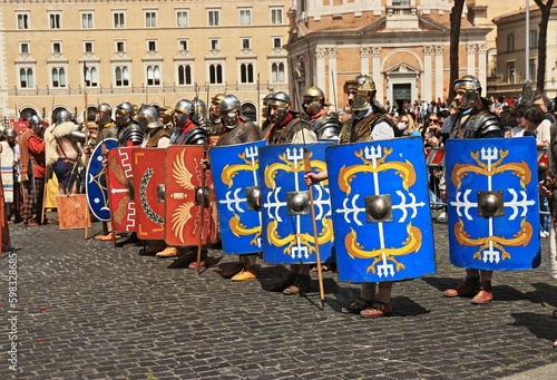 Natale di Roma 2023. Corteo storico
