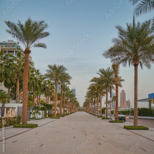 Dubai promenade