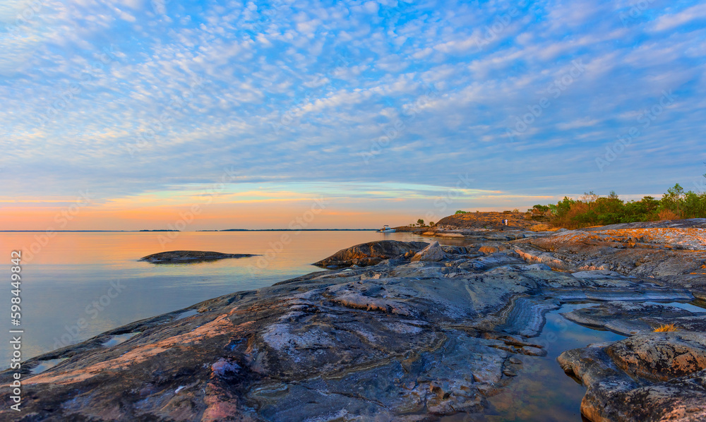 Obraz premium Ocean and Granite