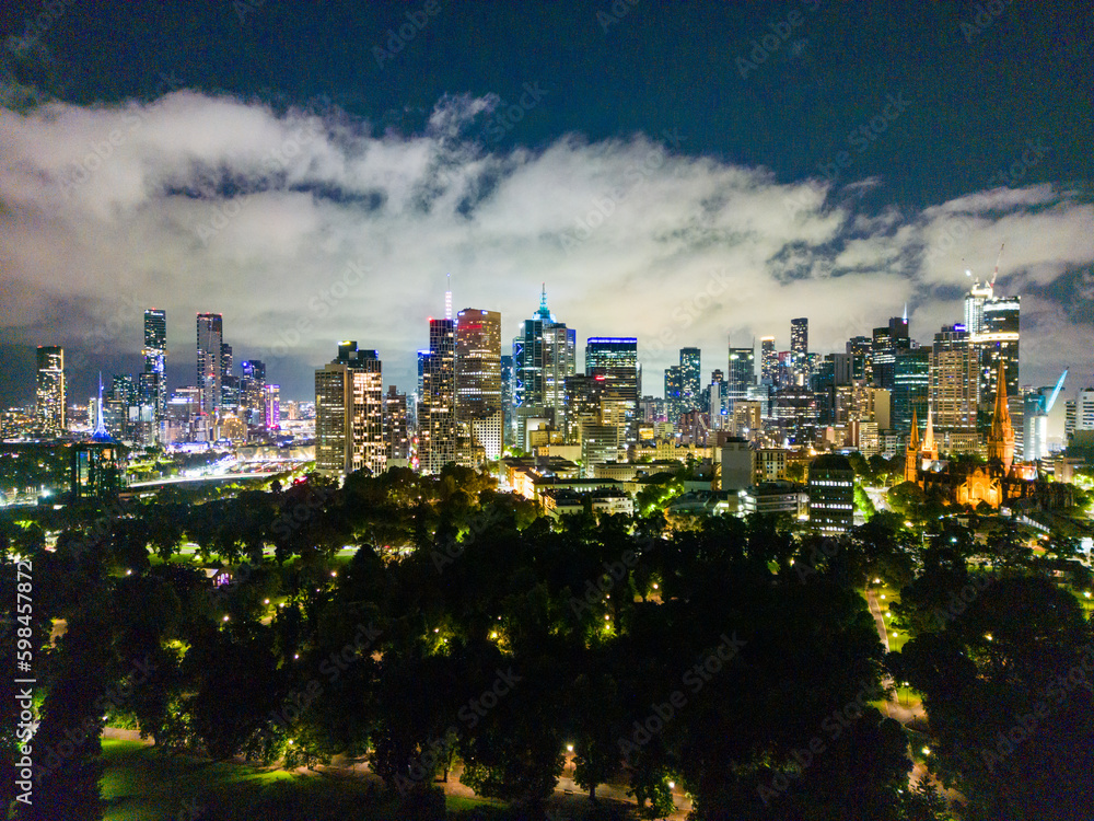 Obraz premium Melbourne skyline at night in Australia