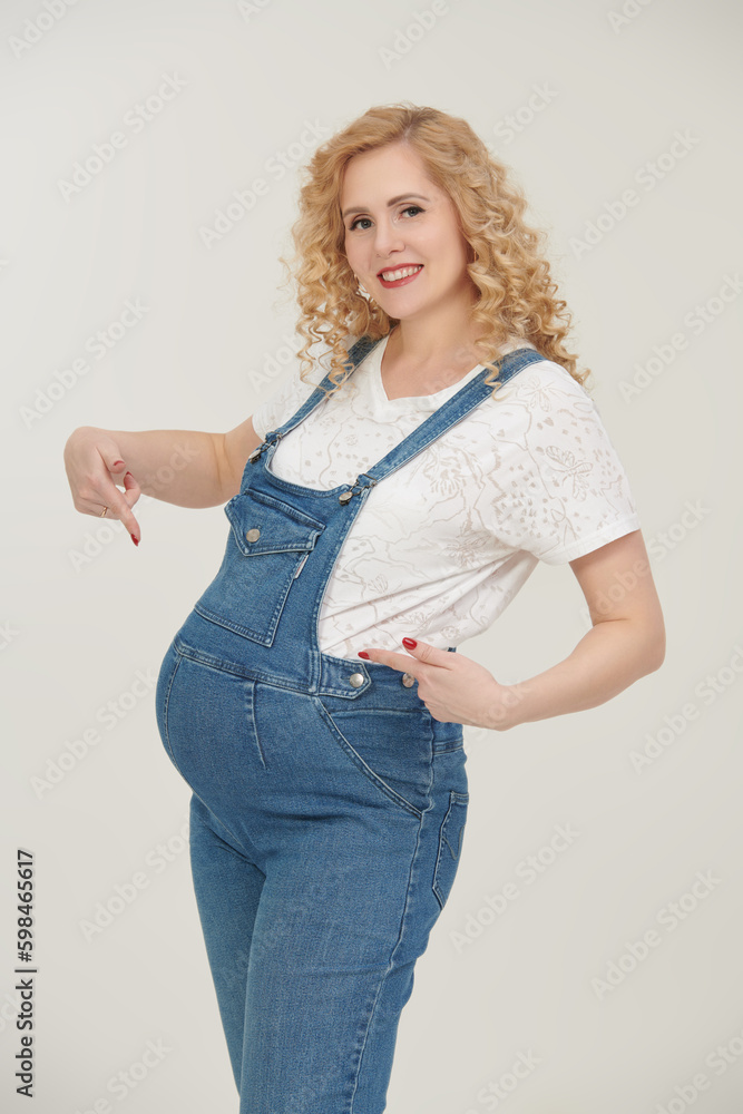mother expecting baby mother expecting baby