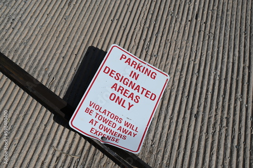 Broken sign at Callville Bay in April 2023.  photo