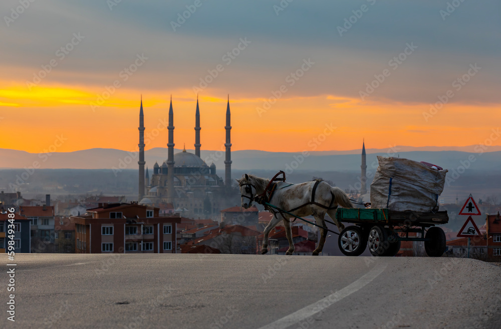 Fototapeta premium Selimiye Mosque and a unique sunset, Edirne, Turkey