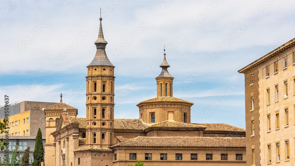 Church of San Juan de los Panetes with its leaning stone tower that seems to fall, Zaragoza, Spain.