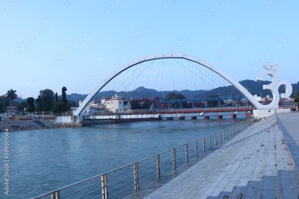 Naklejka premium bridge over river