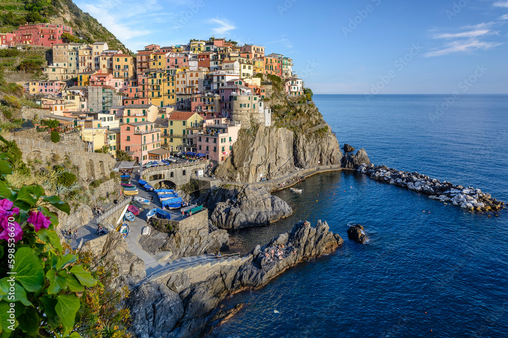 Das Dorf Manarola, Cinque Terre, Riviera di Levante, Provinz La Spezia, Ligurisches Meer, Italienische Riviera, Mittelmeer, Ligurien, Italien