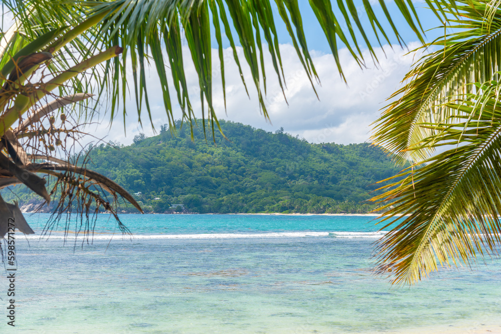 Naklejka premium Baie Lazare beach in Mahe island