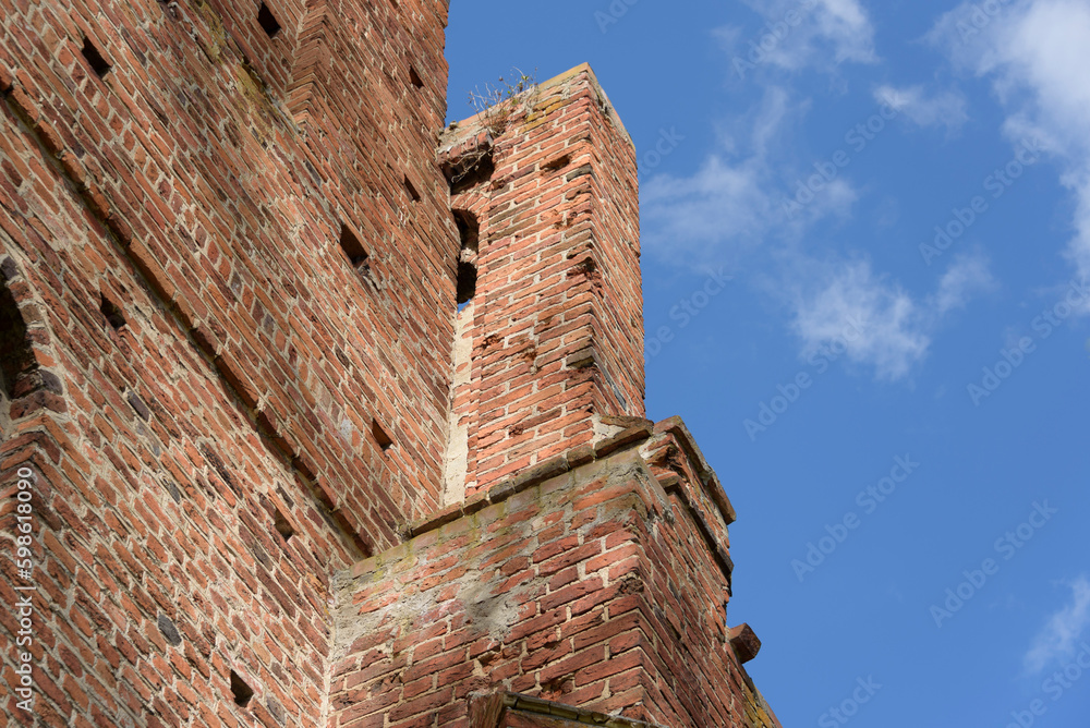 ruiny kościoła ewangelickiego w Steblewie