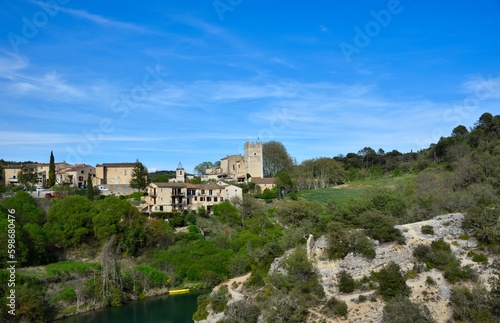 Village d'Esparron-de-Verdon ( Alpes-de-haute-Provence)