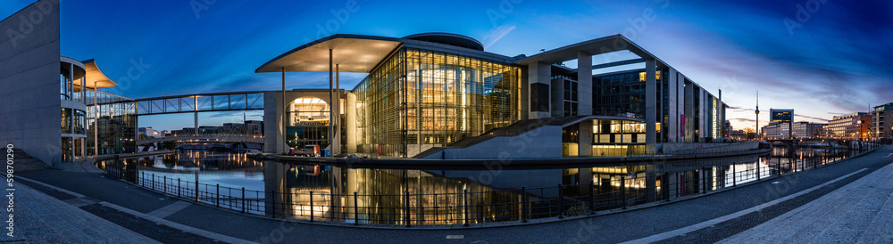 Obraz premium Berlin, Regierungsviertel