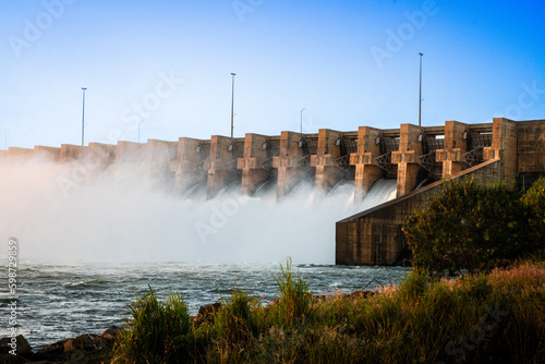 Usina Hidroelétrica photo