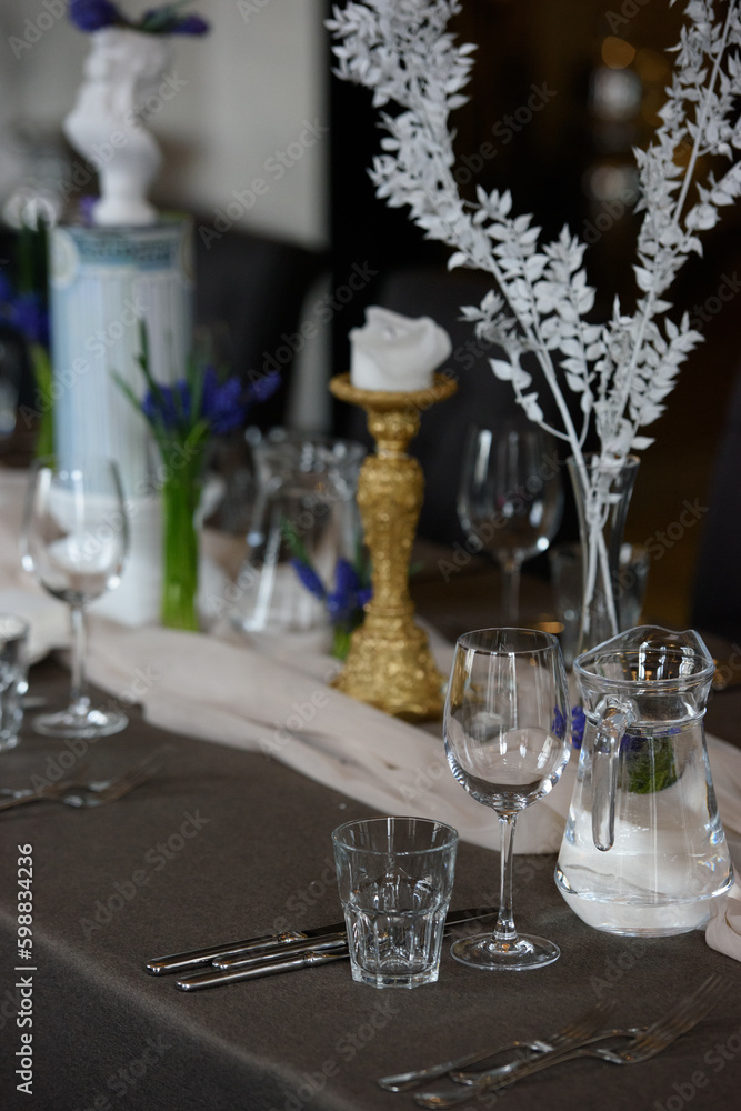 served table in a restaurant