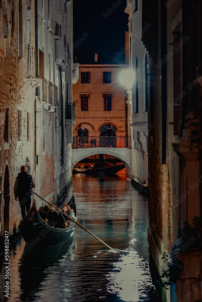 Gondola in the night