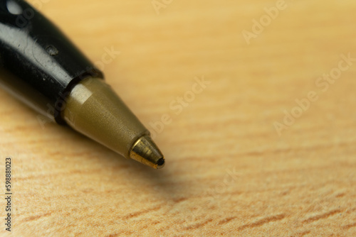 photography of the tip of a ballpoint pen photo