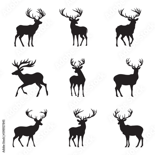 set of silhouette deer isolated on white background © Анна Лепеха