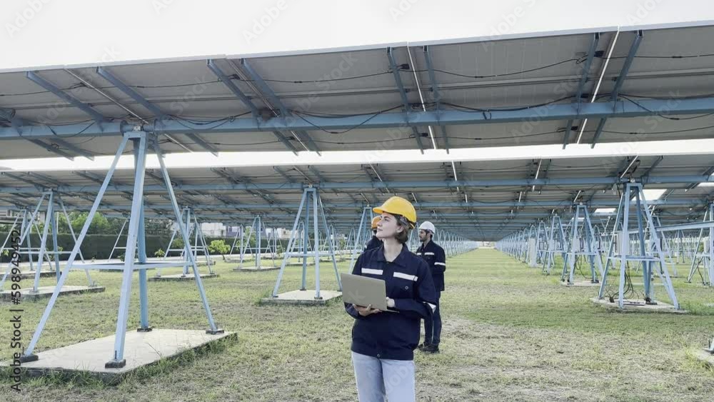 Technology solar cell, engineering service and worker installation solar cell Technology solar cell, engineering service and worker installation solar cell