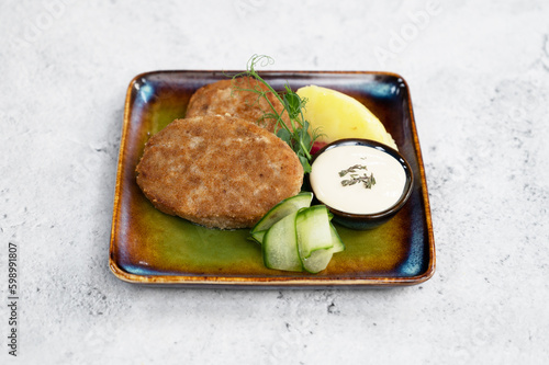 Ready-made food set: meat c...