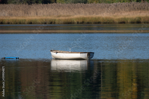 Single Row Boat 