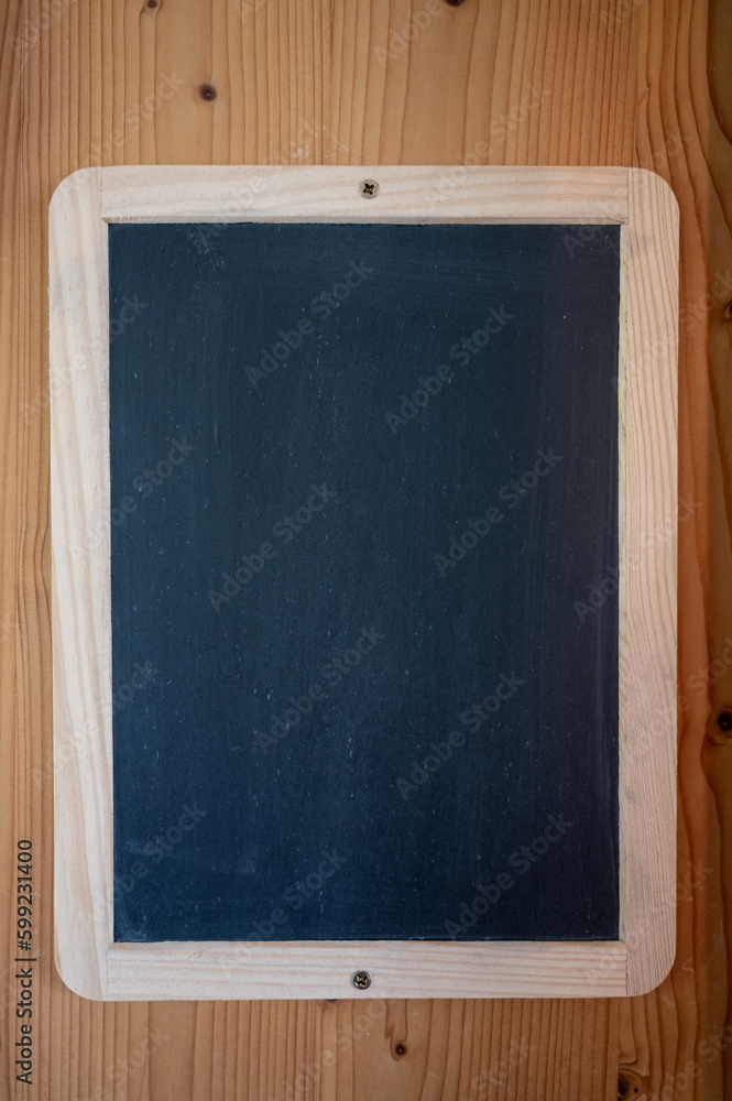 Fototapeta premium Schiefertafel - Schöne nostalgische Erinnerungshilfe