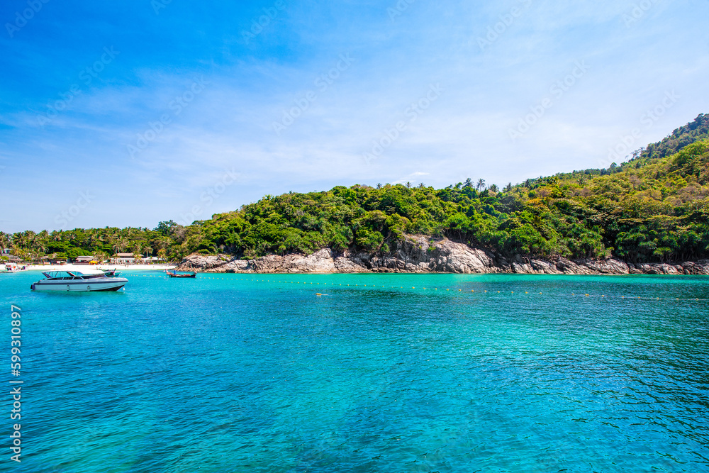 Naklejka premium Beautiful landscape of the Indian Ocean coast, Thailand