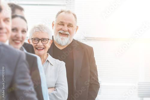 Obraz na płótnie close up. a group of diverse business people standing in line. busine w salonie