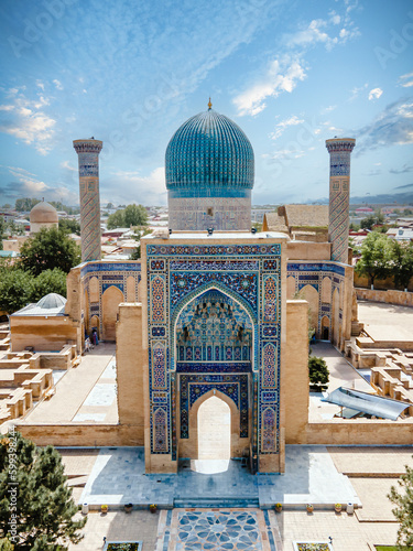 Obraz na plátně Samarkand, Uzbekistan aerial view of  Gur-e-Amir - a mausoleum of the Asian conqueror Timur (also known as Tamerlane)