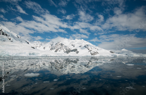 Land, sea, and skycape from Antarctica © catahula