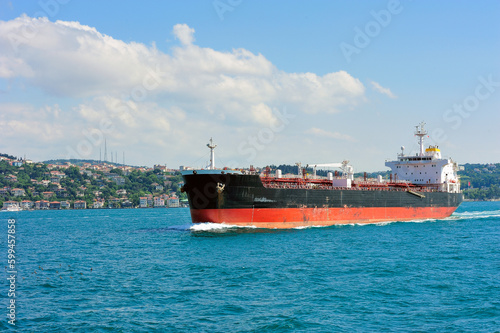 Obraz na płótnie Large bulk carrier sailing on the Bosphorus Strait in Istanbul, Turkey w salonie