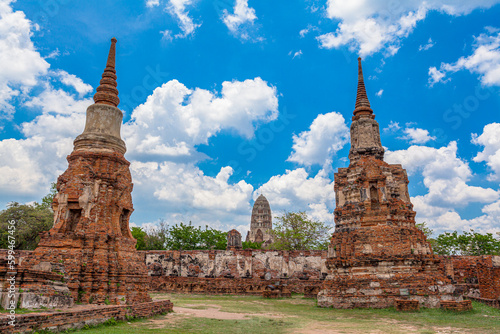 .The ruins of the capital city of the Ayutthaya period..The beauty of the ruined architecture of a thriving city..Churches, temples, pagodas, walls, doors that are valuable of Ayutthaya architecture..