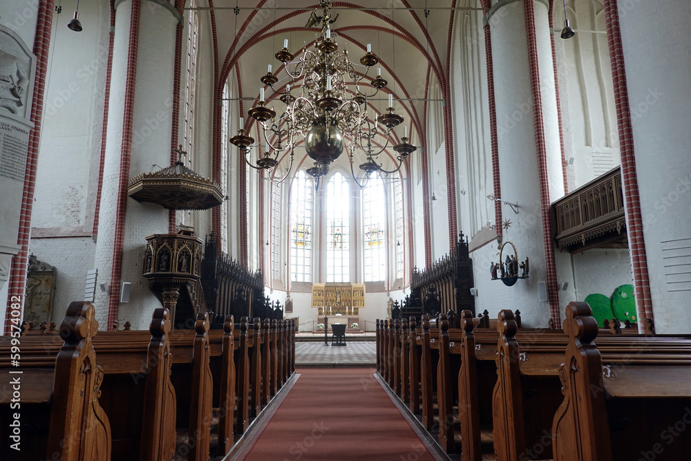 Dom Sankt Peter und Paul, gotische Hallenkirche in Bardowick