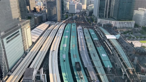 夕暮れの東京駅　神田駅側から新橋方面 photo