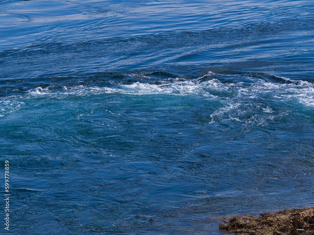 Obraz premium 黒之瀬戸の渦潮