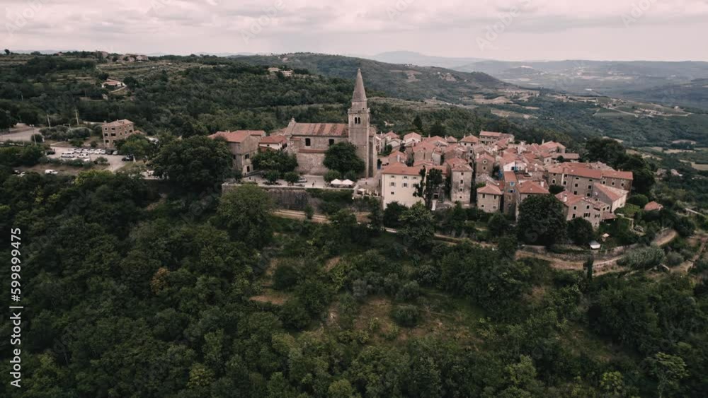 Luftaufnahmen von der Stadt Grožnjan in Istrien Luftaufnahmen von der Stadt Grožnjan in Istrien