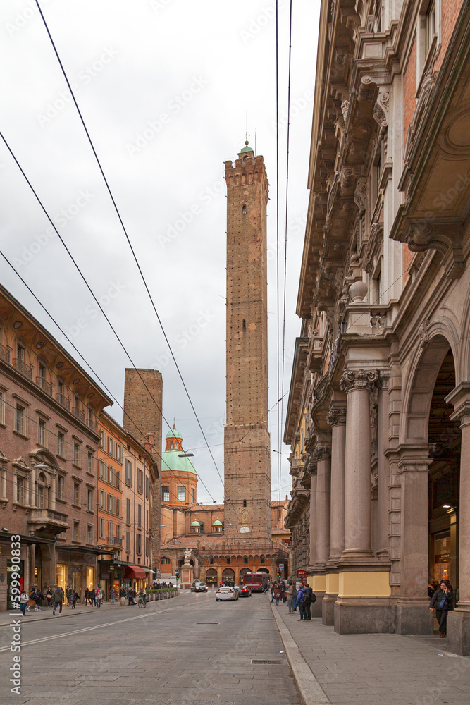 Obraz premium The Two Towers in Bologna