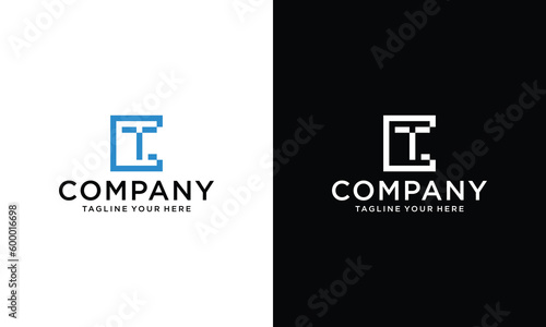 TC letter logo on luxury background. CT monogram concept. TC icon design. on a black and white background.
