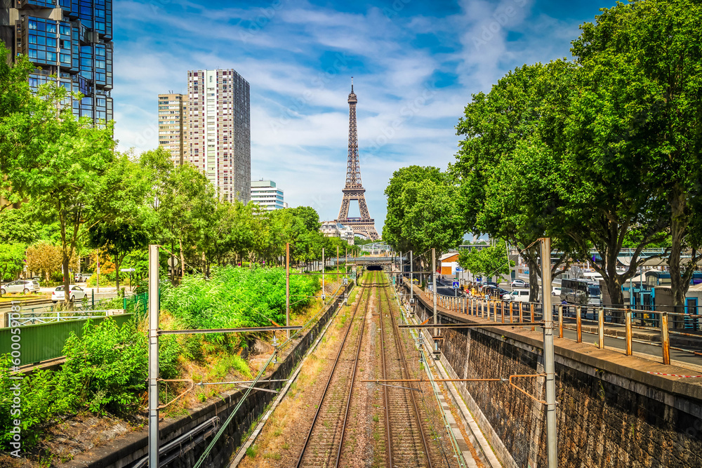 Fototapeta premium eiffel tour and from Trocadero, Paris