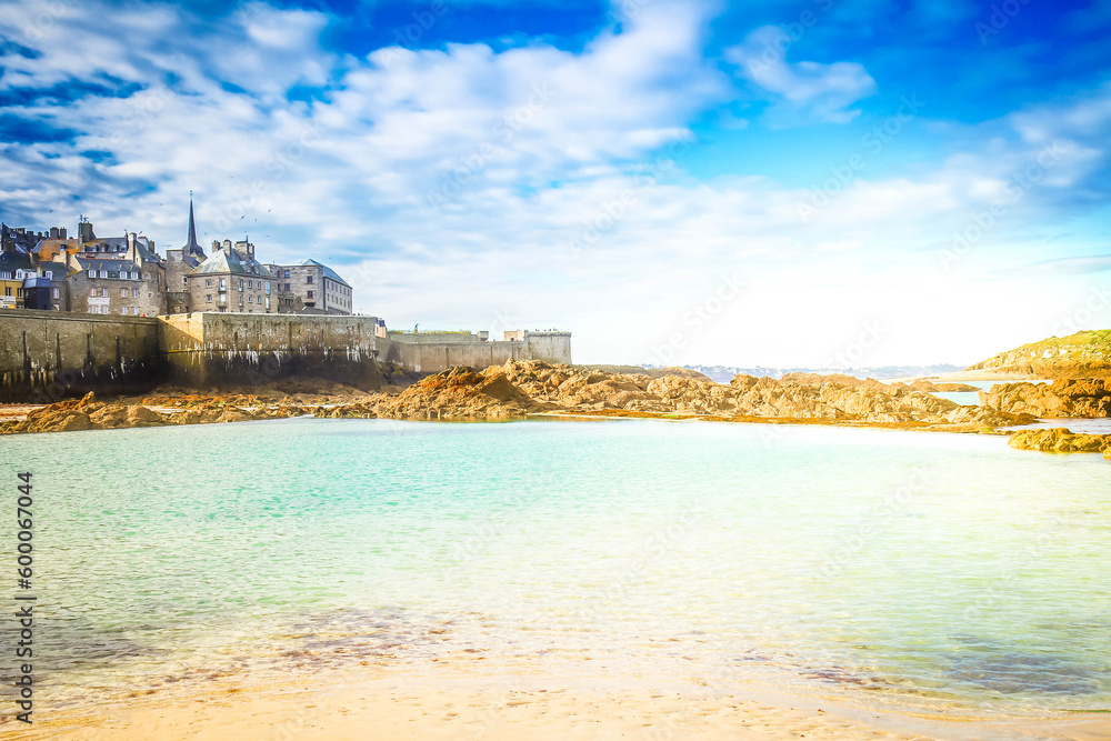 Obraz na plátně Saint-Malo old city over tidal waters , France