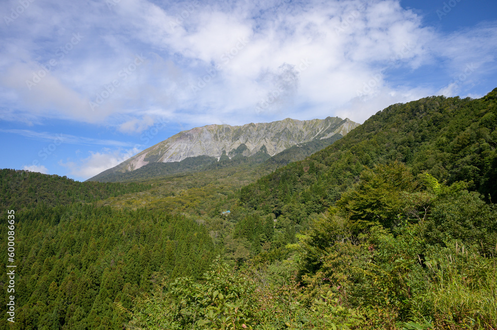 鍵掛峠から望む大山 鍵掛峠から望む大山