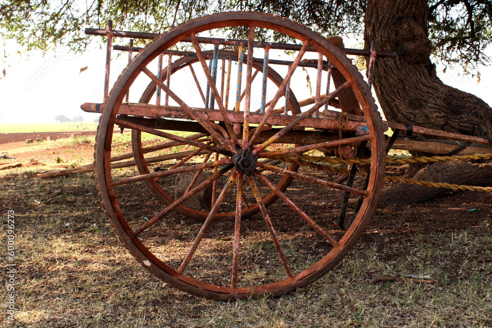 Fototapeta premium Empty Vintage Wagon Cart, Karnataka
