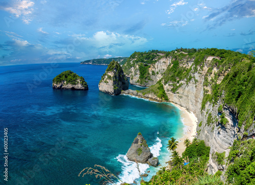 Breathtaking view of the famous Diamond Beach, Nusa Penida, Klungkung Regency, Bali, Indonesia