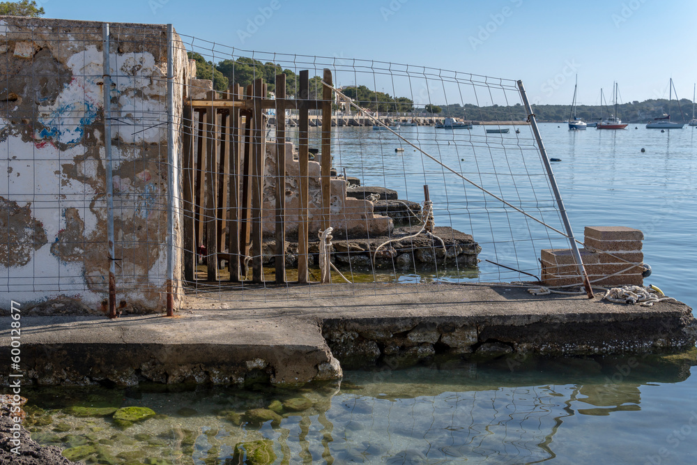 Traditional jetties under repair in Portocolom Traditional jetties under repair in Portocolom