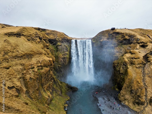 Wodospad Sk  gafoss  Islandia