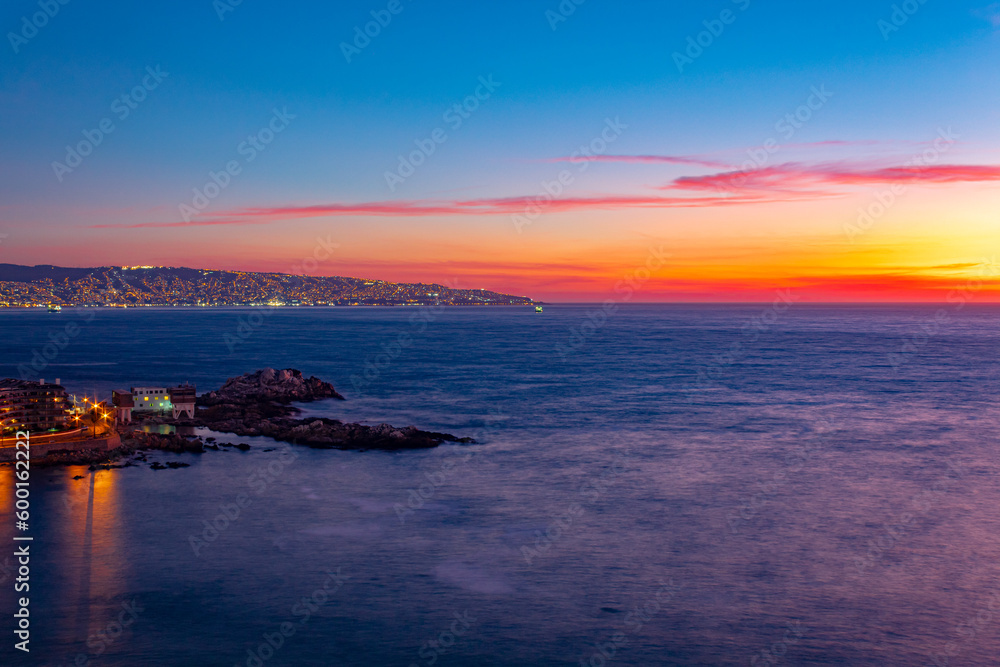 crepúsculo praia de cochoa  Praia Reñaca, Viña del Mar, Valparaíso Região do Chile