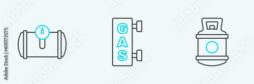 Set line Propane gas tank, Gas for vehicle and filling station icon. Vector