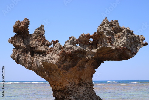 沖縄 古宇利島 ハートロック 観光地 リゾート