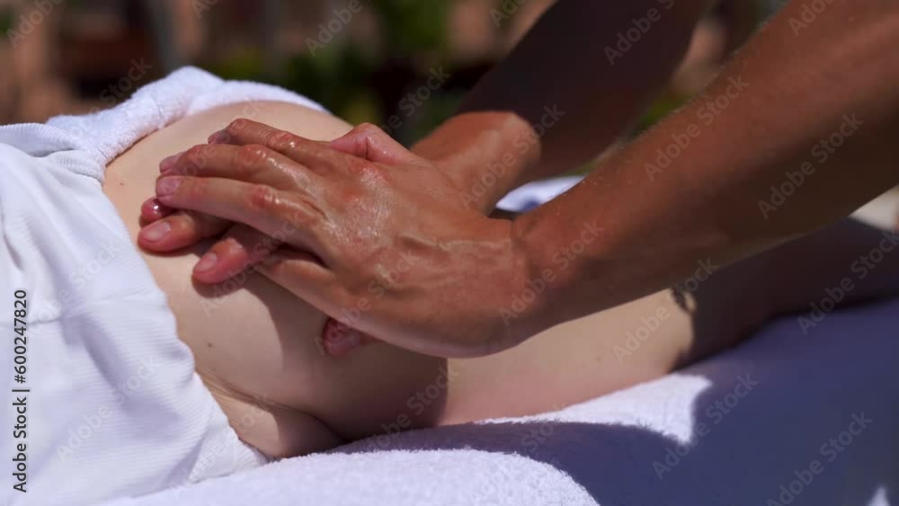 professional massage for women masseur's hands professional massage for women masseur's hands