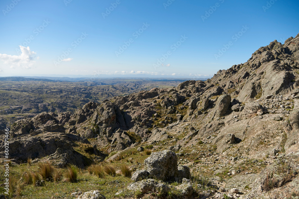Fototapeta premium Rocky spectacular mountainous scenery in Los Gigantes, a mountain massif that belongs to the northern area of Sierras Grandes, destination for hiking, trekking and climbing in Cordoba, Argentina